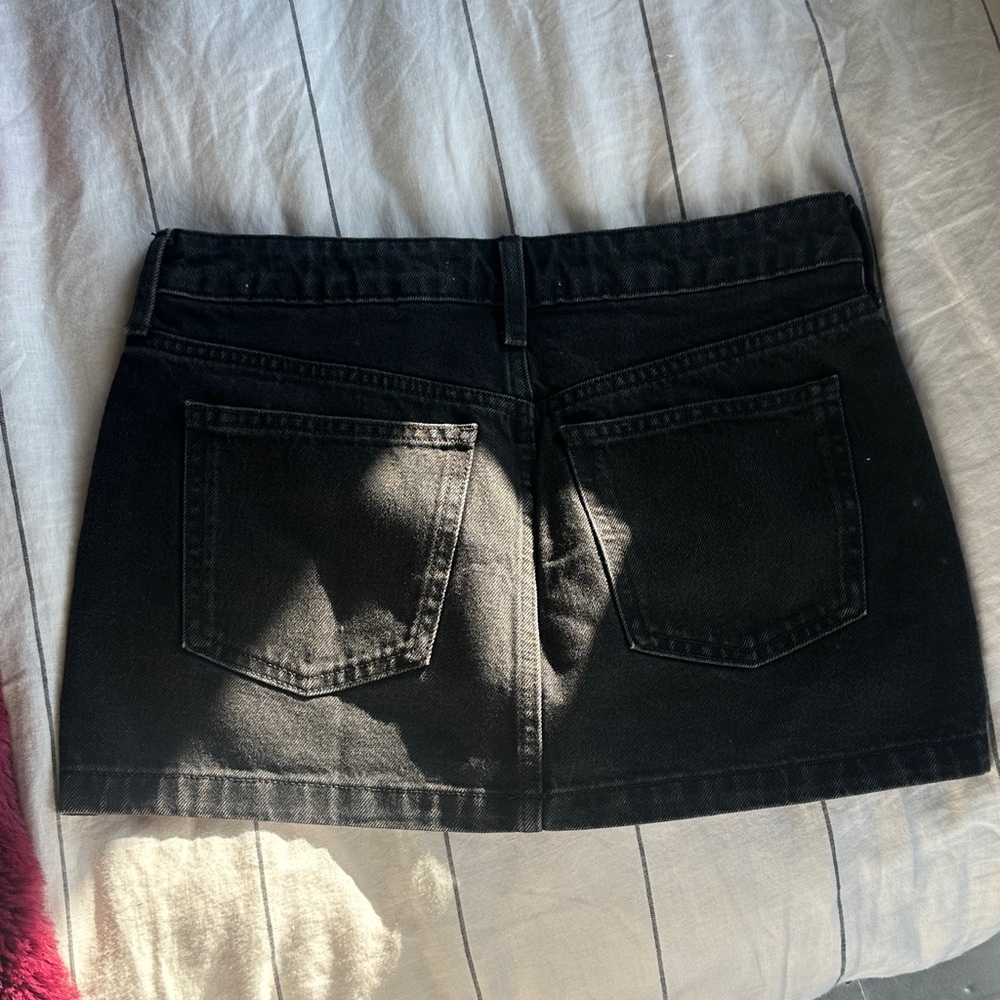 Mango Black Mini Skirt - Picture 2 of 3